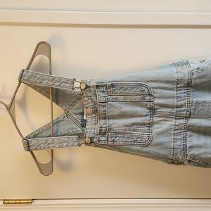 Old Navy denim baggy wide leg overalls sz 6